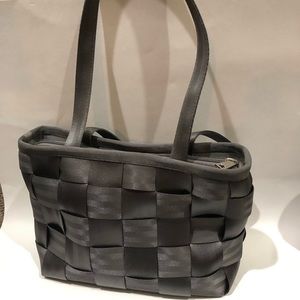 Harvey’s seatbelt bag Gray 14”x 9” x 3”